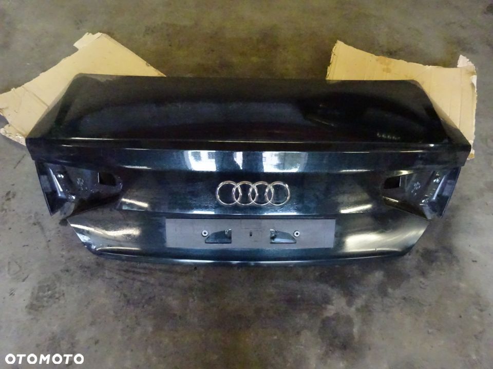 klapa tyl  tylna ->15  audi A8 D4  4H0  czesci