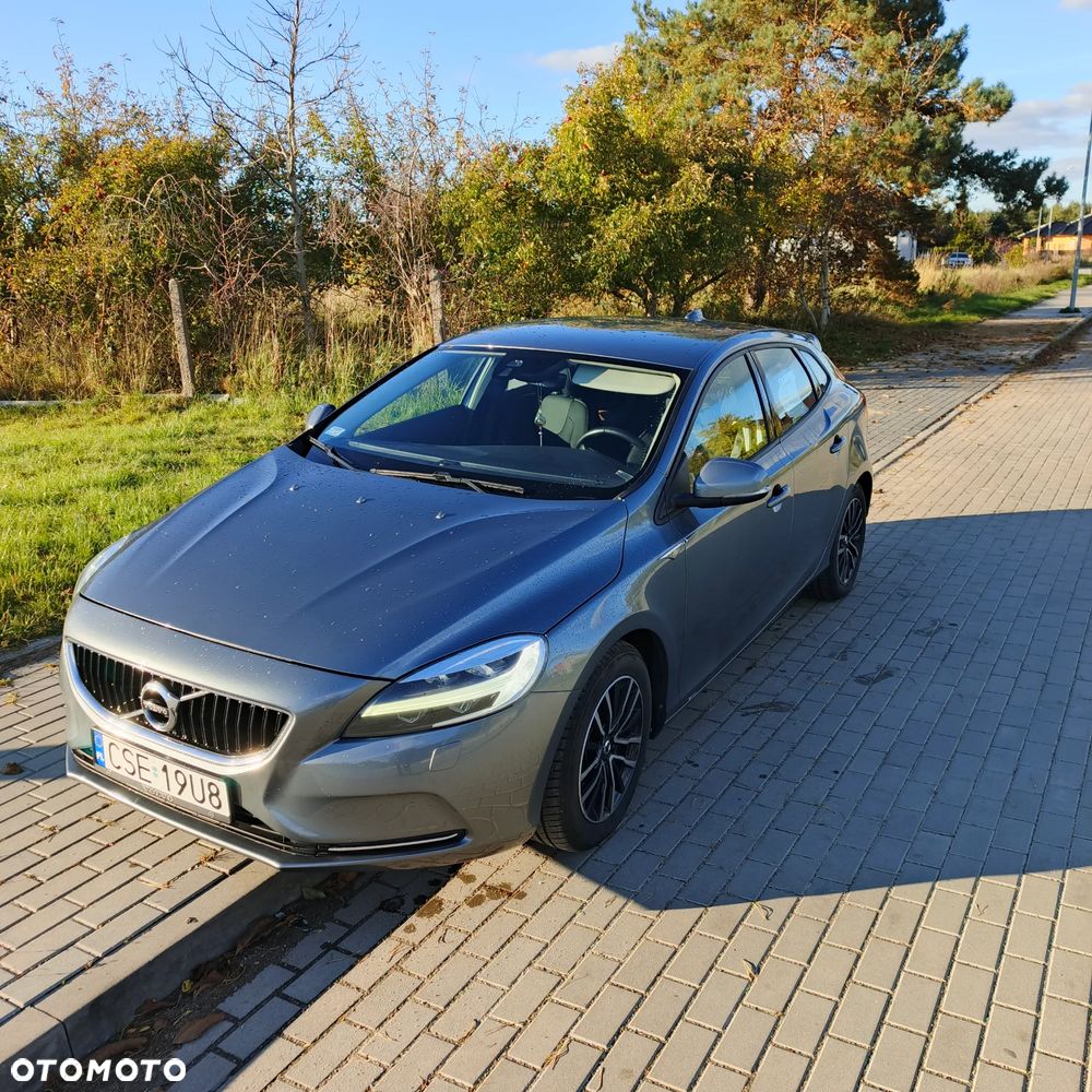 Volvo V40 - 2