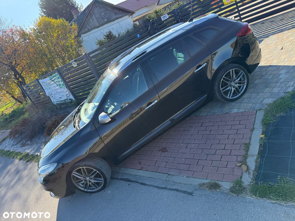 Renault Megane TCe 180 GT - 26
