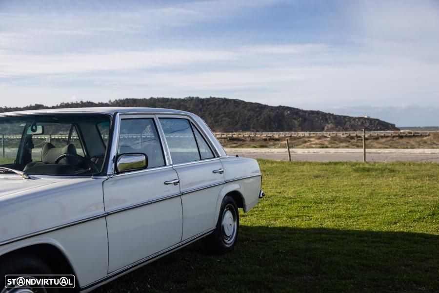Mercedes-Benz W114/W115 (1968-1974) - 21