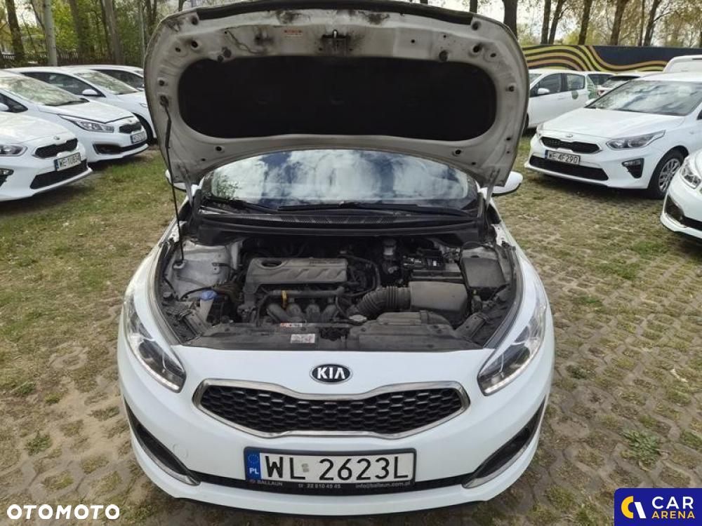 Kia Ceed - 17