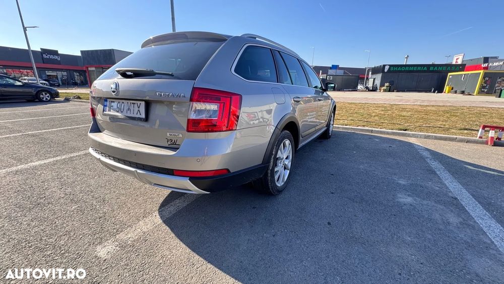Skoda Octavia 2.0 TDI 4x4 DSG Scout - 4