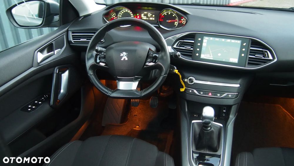 Peugeot 308 BlueHDi 120 Stop & Start Business-Line - 6