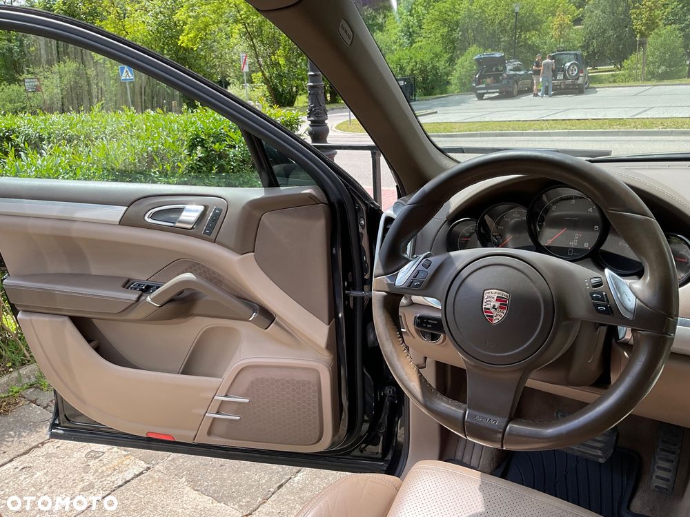 Porsche Cayenne Diesel - 16