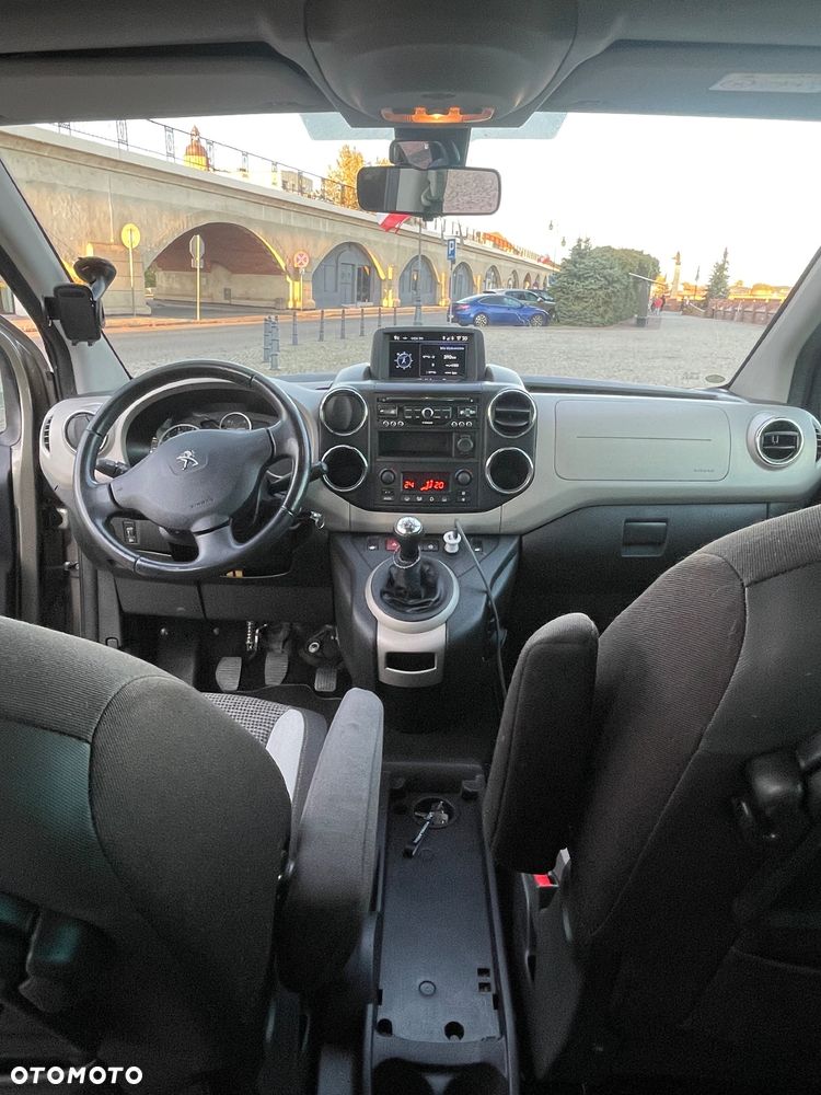 Peugeot Partner - 8