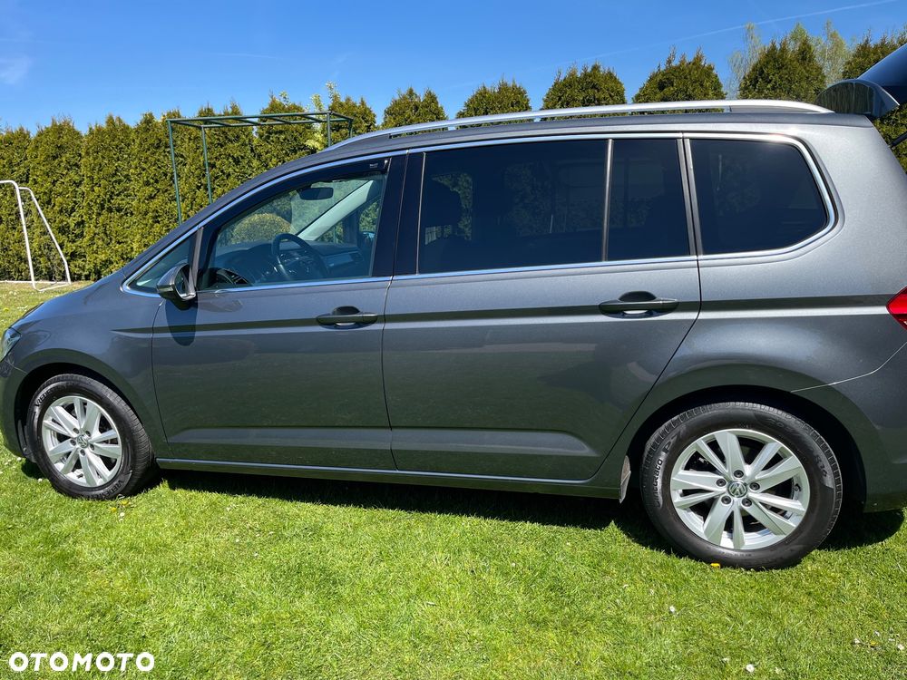 Volkswagen Touran 2.0 TDI SCR DSG Comfortline - 4