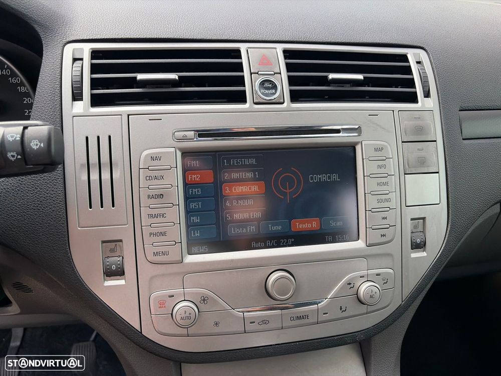 Ford Kuga 2.0 TDCi Titanium - 8