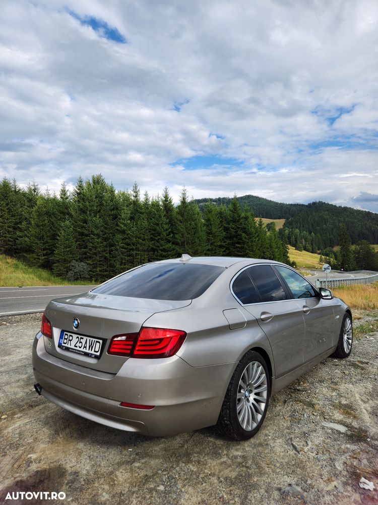 BMW Seria 5 520d Special Edition - 2