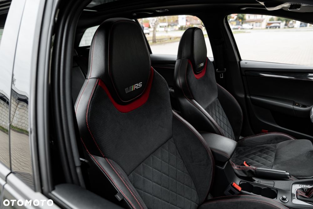 Skoda Octavia 2.0 TDI RS DSG - 24