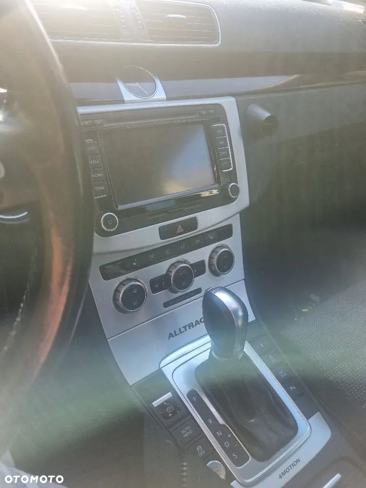 Volkswagen Passat Alltrack 2.0 TDI 4Mot DSG - 5