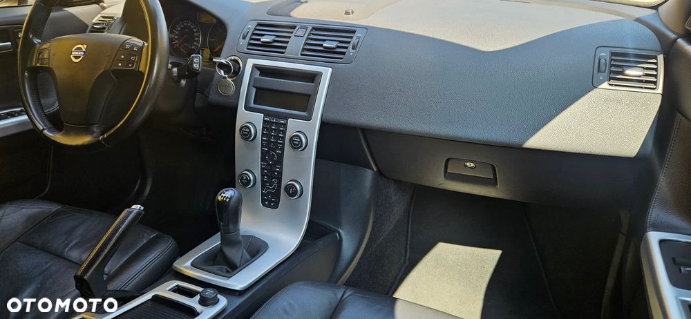 Volvo V50 D3 Summum - 7