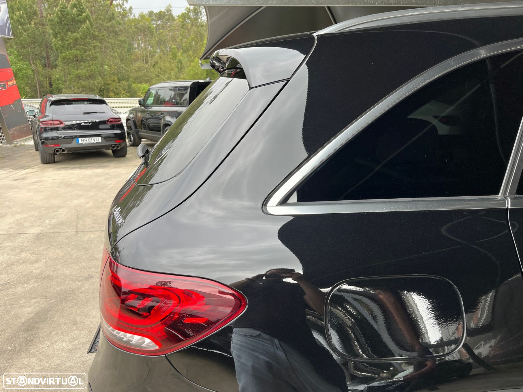 Mercedes-Benz GLC 300 de 4Matic - 9