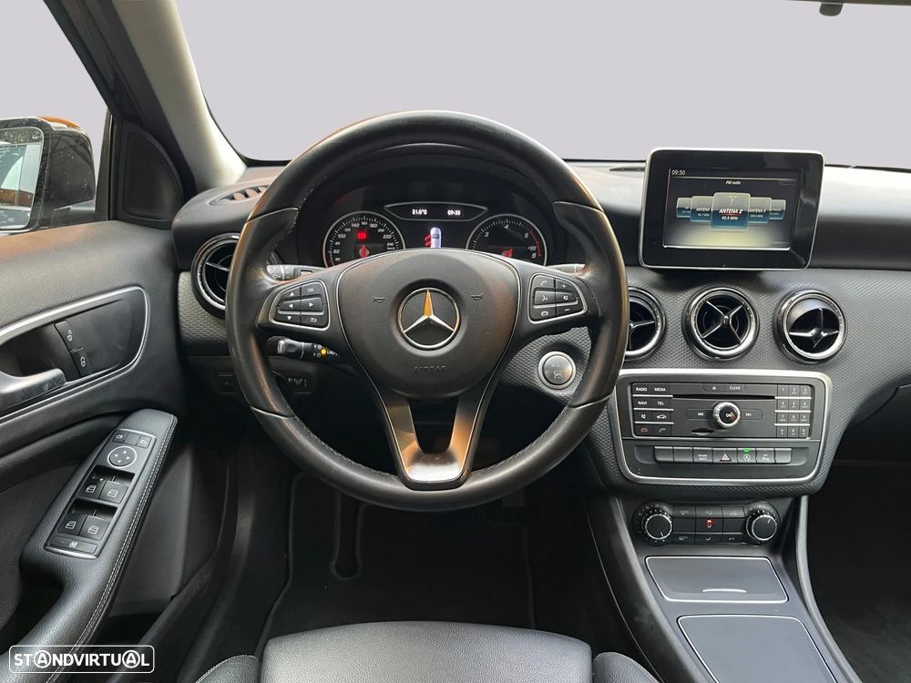 Mercedes-Benz A 180 - 15