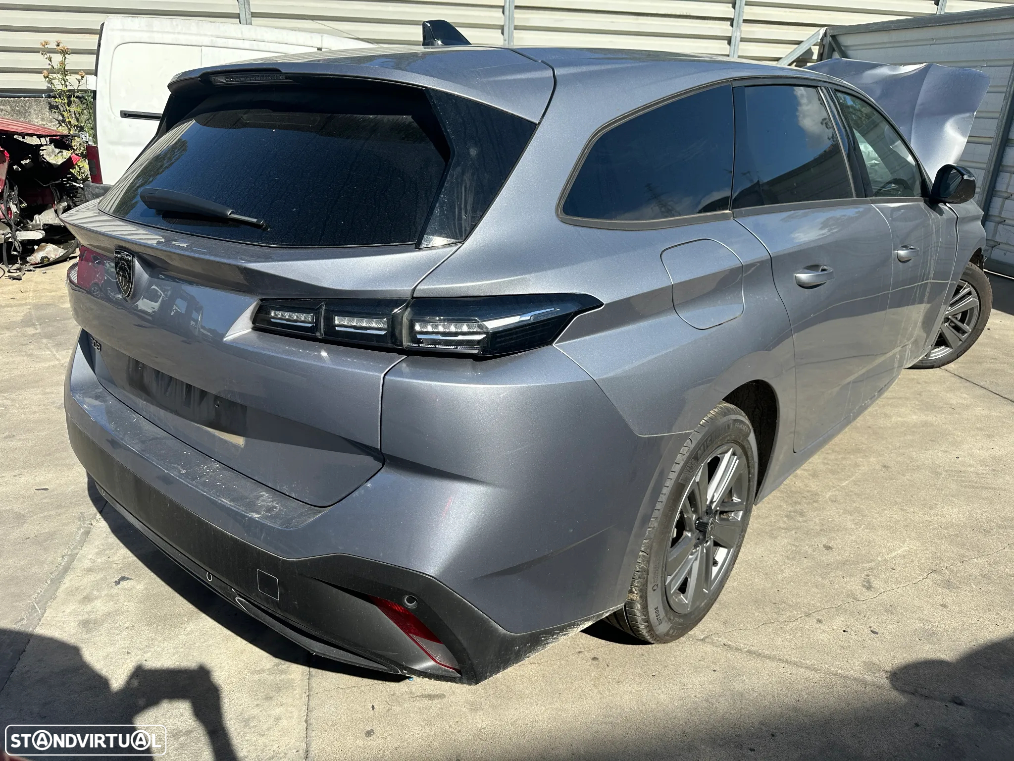 PEUGEOT 308 SW 1.5 BLUE HDI 130 CV AET8 NOVO MODELO 2022 (CENTRO DE ABATE) - 2