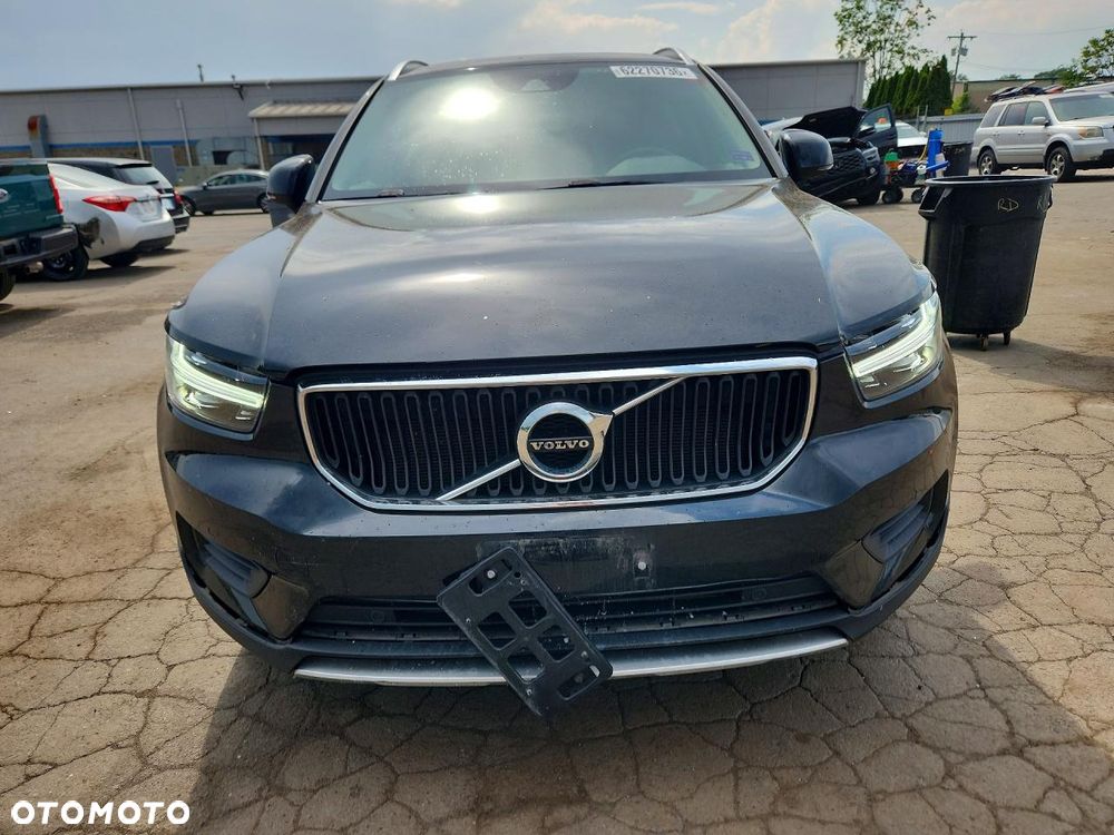 Volvo XC 40 T5 AWD Geartronic Momentum Pro - 6