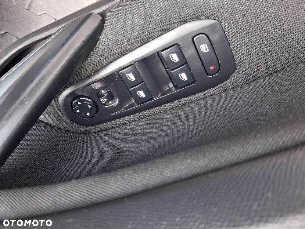Peugeot 308 155 THP Allure - 18