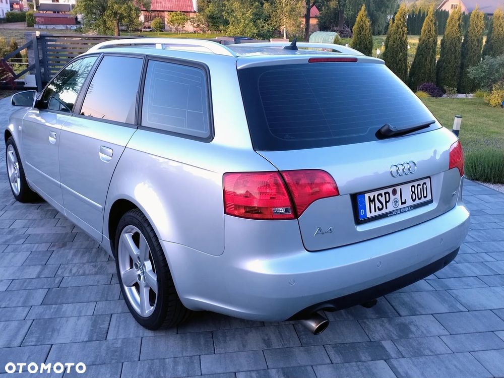Audi A4 Avant - 9