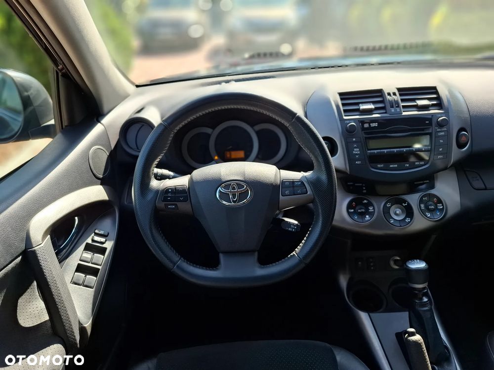 Toyota RAV4 2.0 4x4 Sol - 18