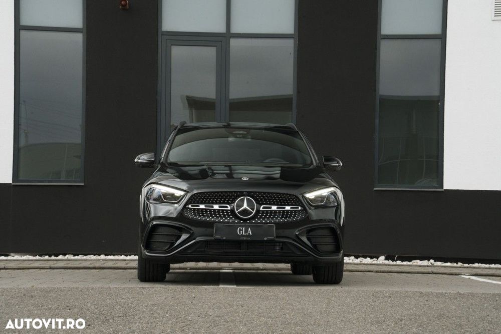 Mercedes-Benz GLA - 3