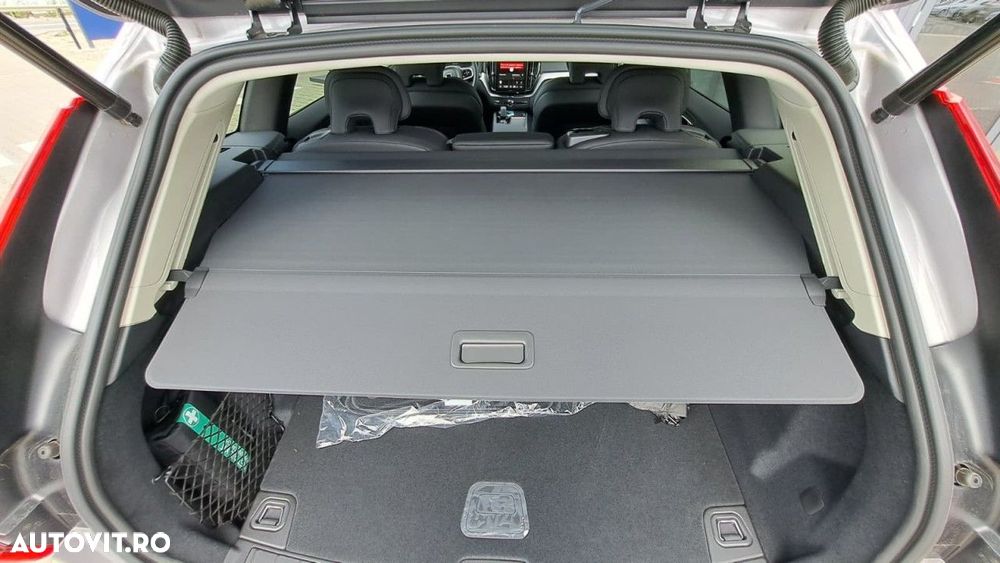 Volvo XC 60 B5 AT AWD MHEV Core - 7