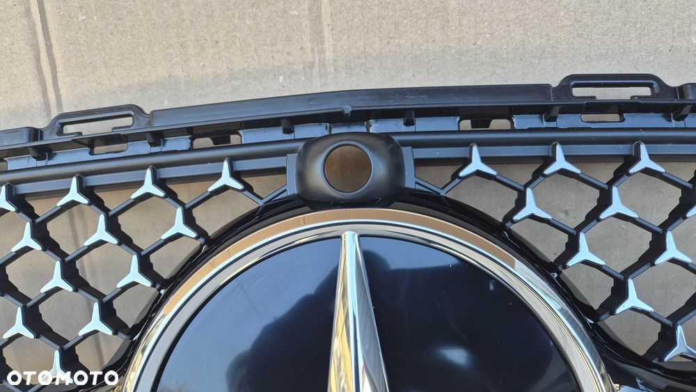Atrapa chłodnic GRILL Mercedes C Klasa W206 21- AMG LINE KAMERA A206 - 7