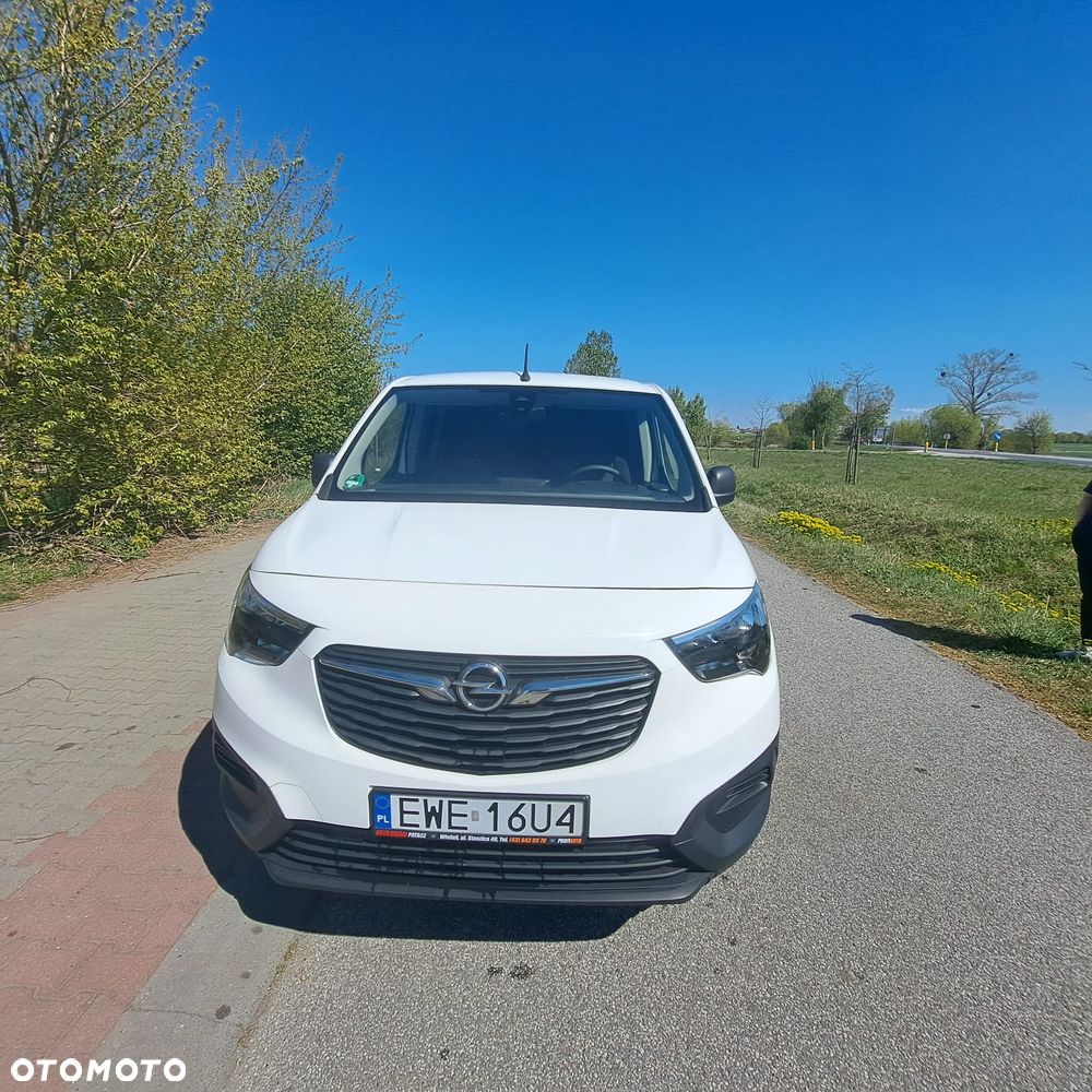 Opel Combo 1.5 D Start/Stop - 2