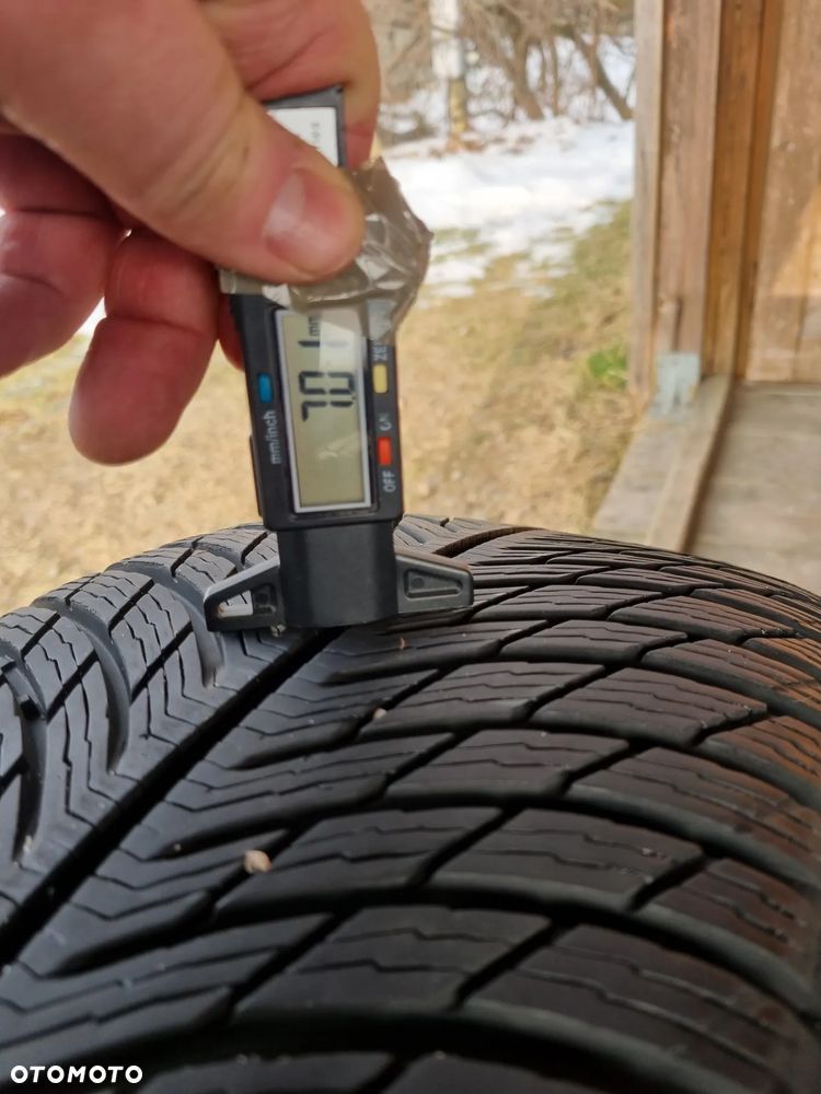 Opony MICHELIN PILOT ALPIN 5 SUV 235/55R18 104V 2022/20r.4x7mm bdb stan - 9