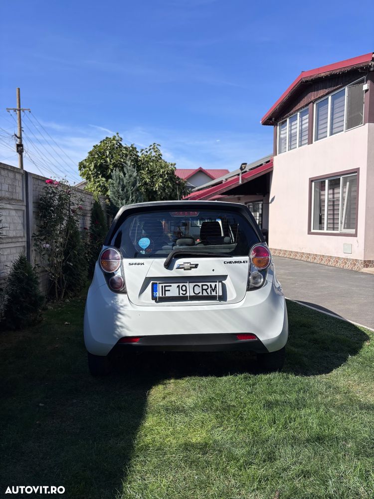 Chevrolet Spark - 2