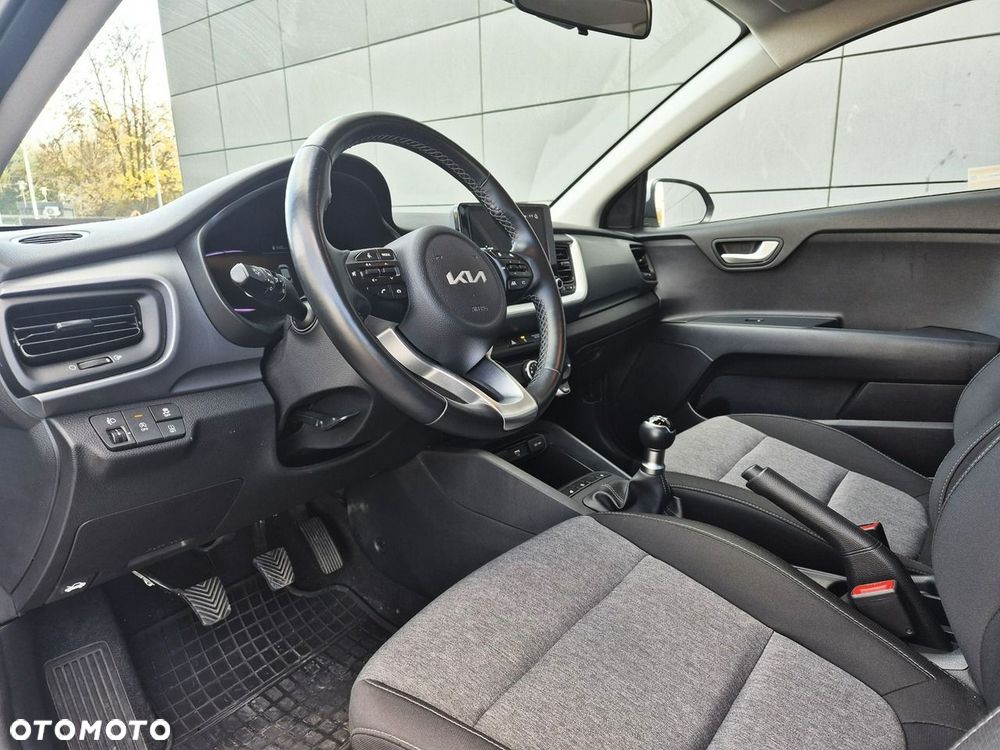 Kia Stonic 1.2 M - 10