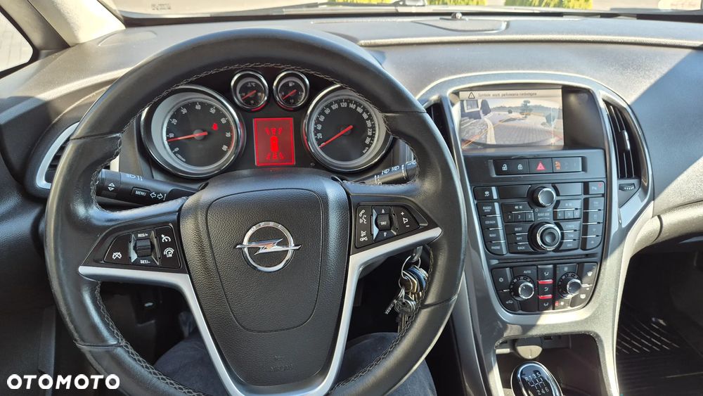 Opel Astra 1.4 T Cosmo S&S - 17