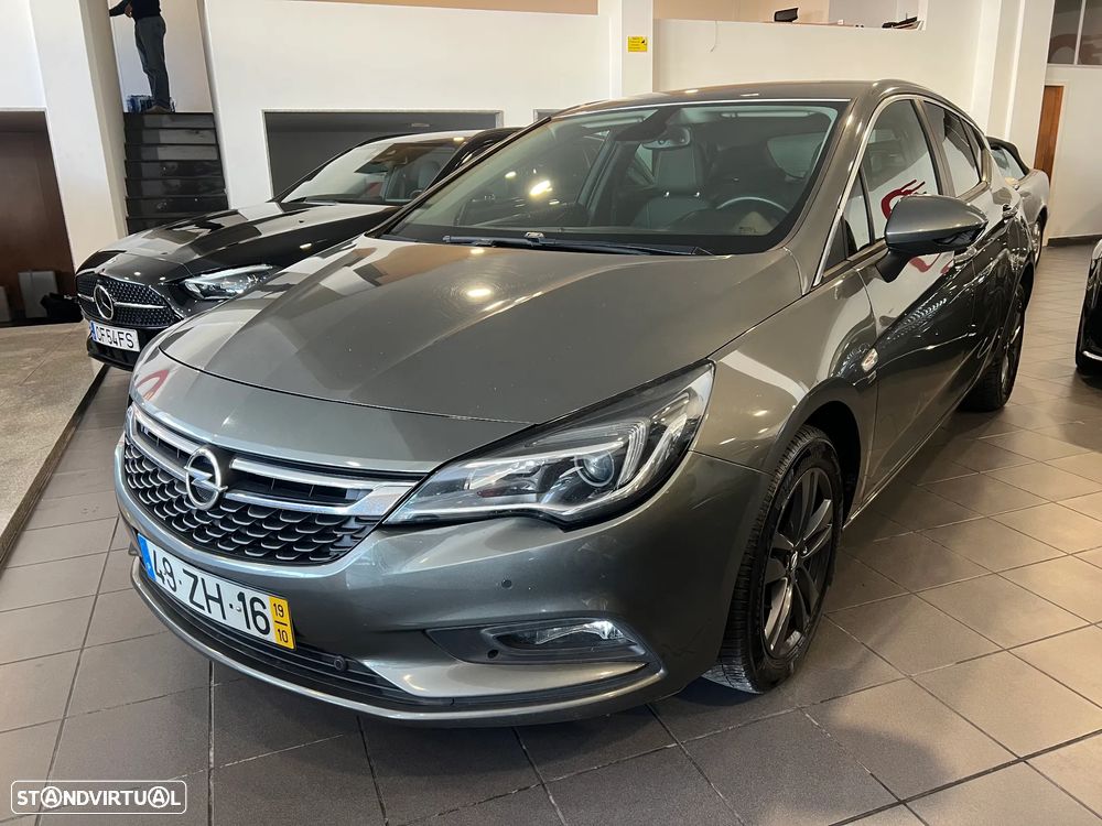 Opel Astra 1.6 CDTI Ecotec 120 Anos S/S - 1
