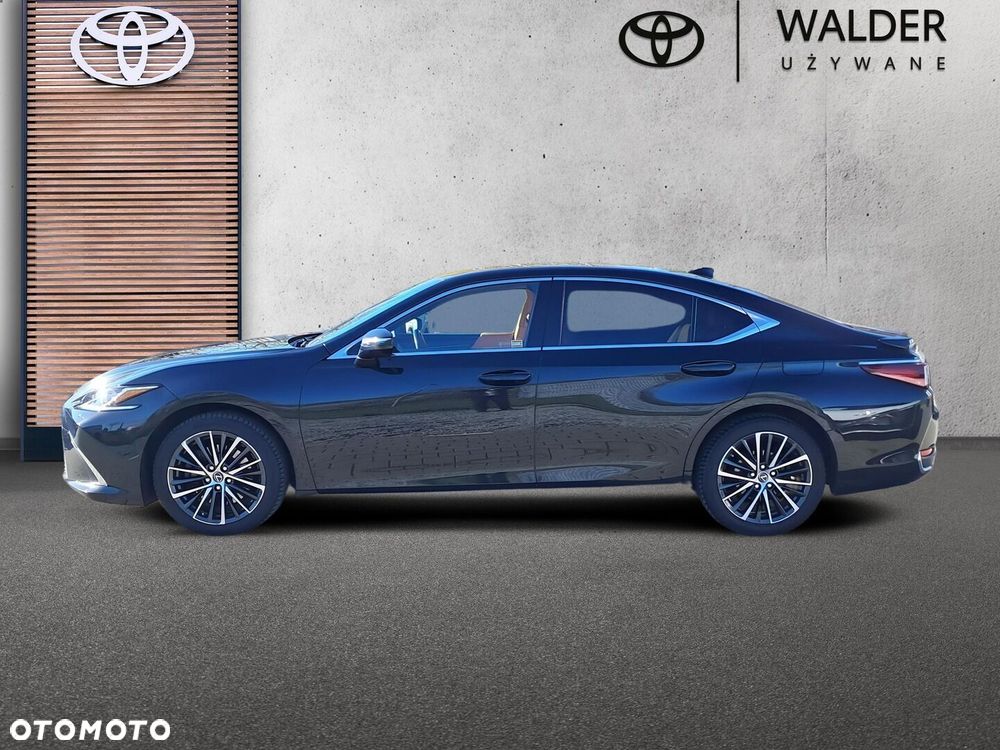 Lexus ES 300h Business Edition - 2