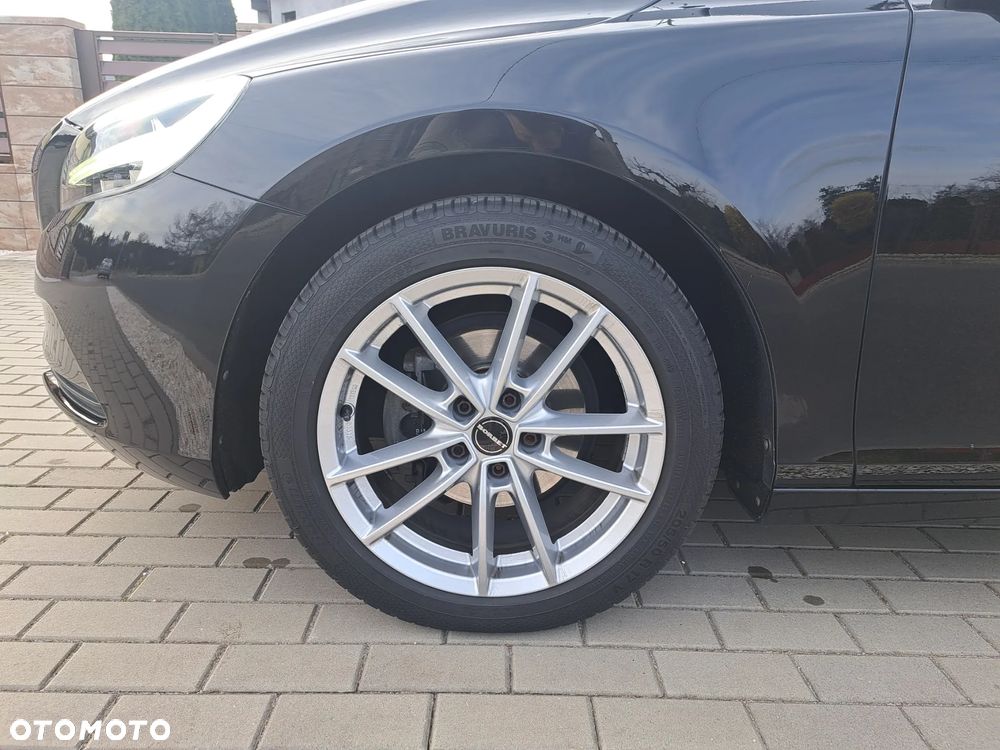 Volvo V40 D2 Momentum - 10