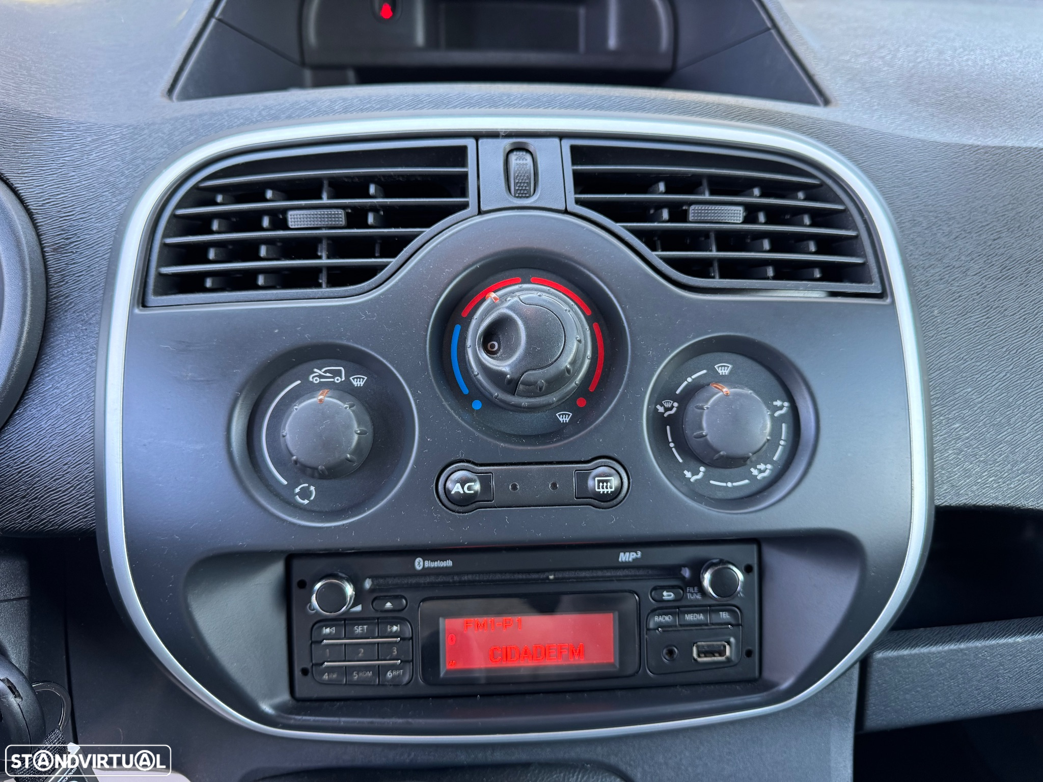 Renault Kangoo 1.5 DCI Pack - 22