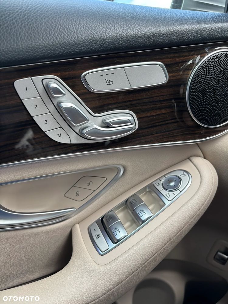 Mercedes-Benz GLC - 11