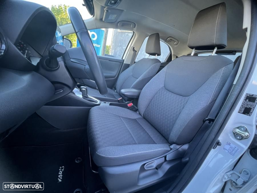 Toyota Yaris 1.5 HDF Comfort Plus - 16