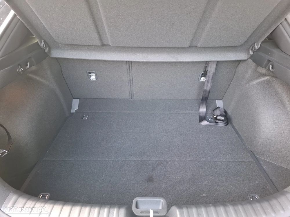 Kia XCeed 1.0 T-GDI Tech 7DCT - 21