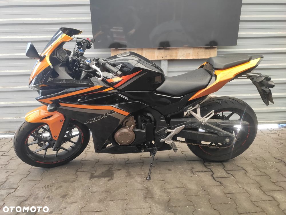 Honda CBR - 8