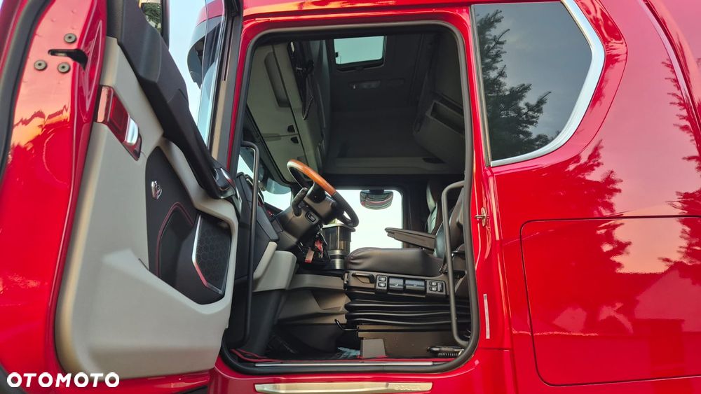 Scania SCANIA///S530///V8///2022///RETARDER/// FULL LED///KLIMATYZACJA POSTOJOWA/// ZABUDOWY MIĘDZYOSIOWE///WAGA/// SKÓRY///NAWIGACJA///BARDZO BOGATA WERSJA///STAN BARDZO DOBRY - 23