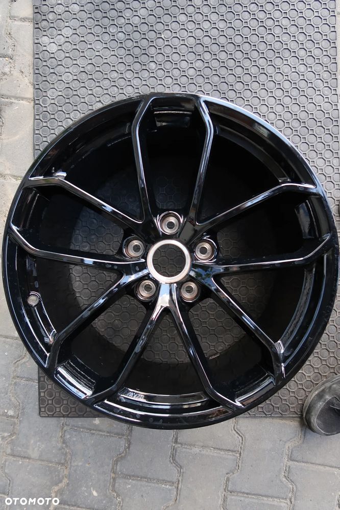 L12 Felga Porsche Boxter 98260125AP 10,5x20et47 - 1