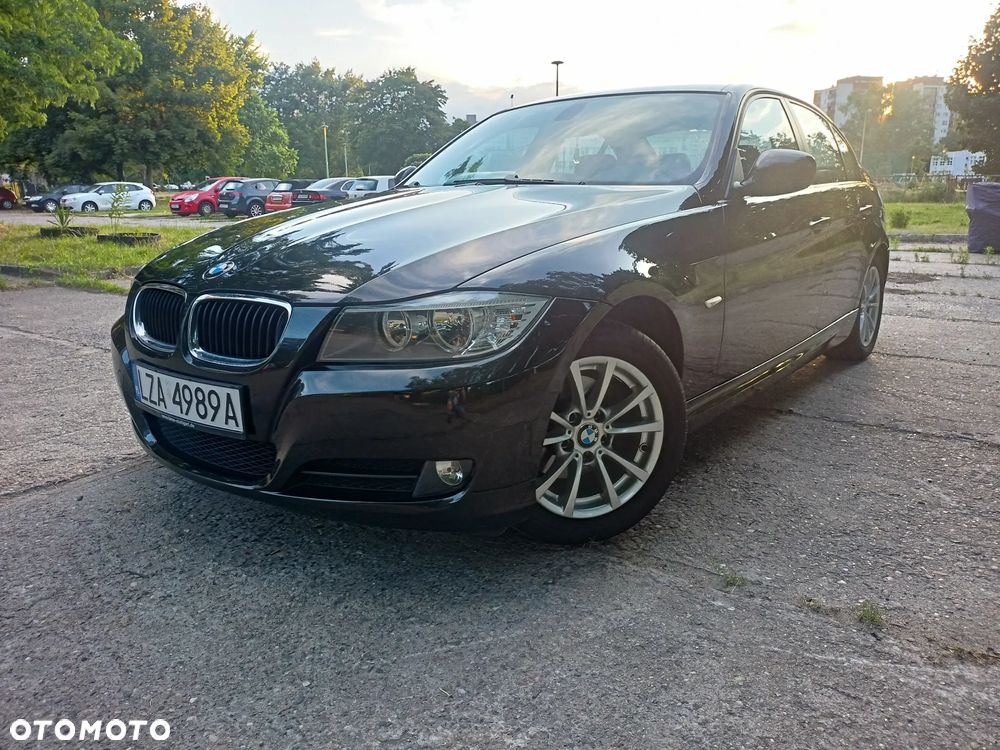 BMW Seria 3 320i - 3