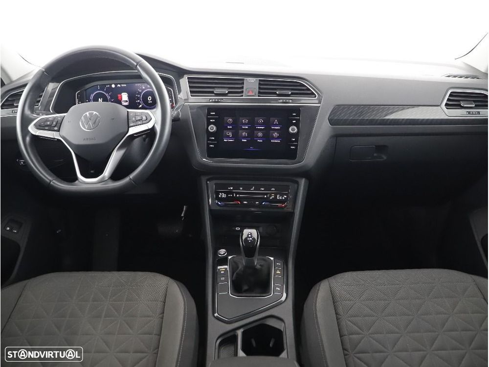 VW Tiguan 1.4 TSI eHybrid Life DSG - 26