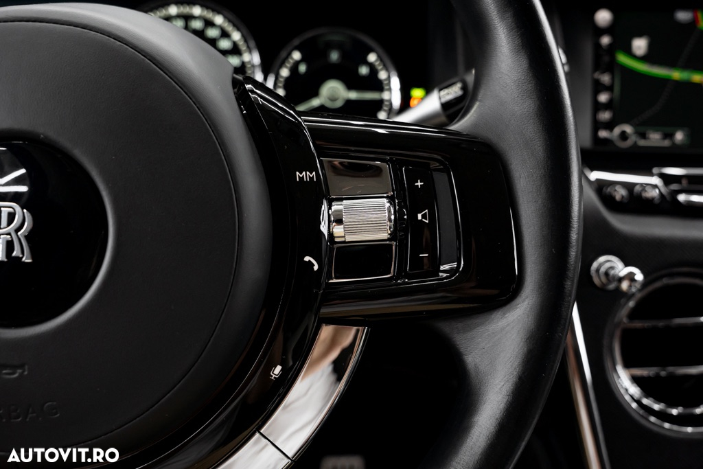 Rolls-Royce Cullinan Standard - 33