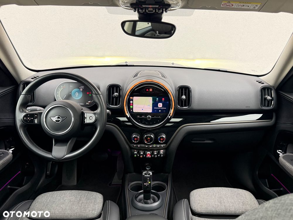 MINI Countryman Cooper Classic Trim - 15