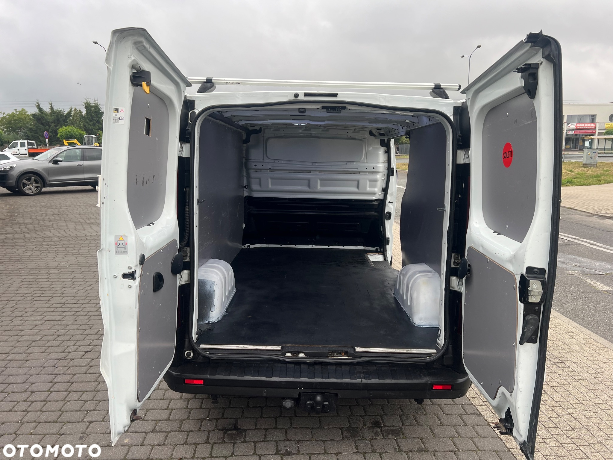 Renault TRAFIC L2H1 - 14