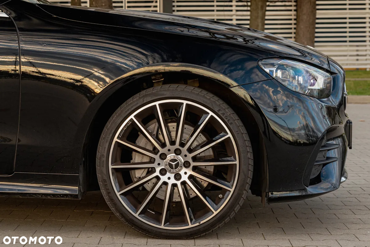 Mercedes-Benz Klasa E 220 d 4Matic Coupe 9G-TRONIC AMG Line - 15