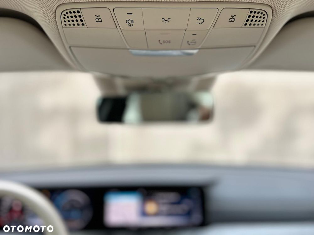 Mercedes-Benz CLS - 33