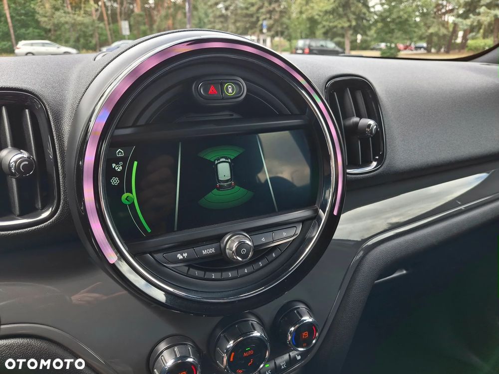MINI Countryman Cooper ALL4 Classic Trim - 23