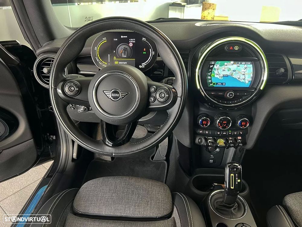 MINI 3 Portas Cooper SE Resolute Edition - 10