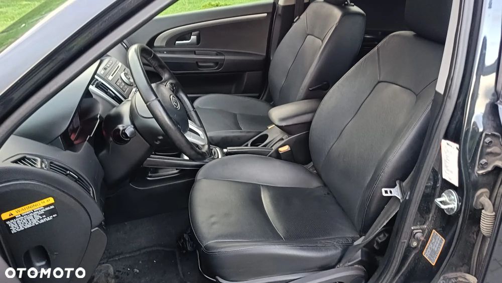 Kia Ceed - 5